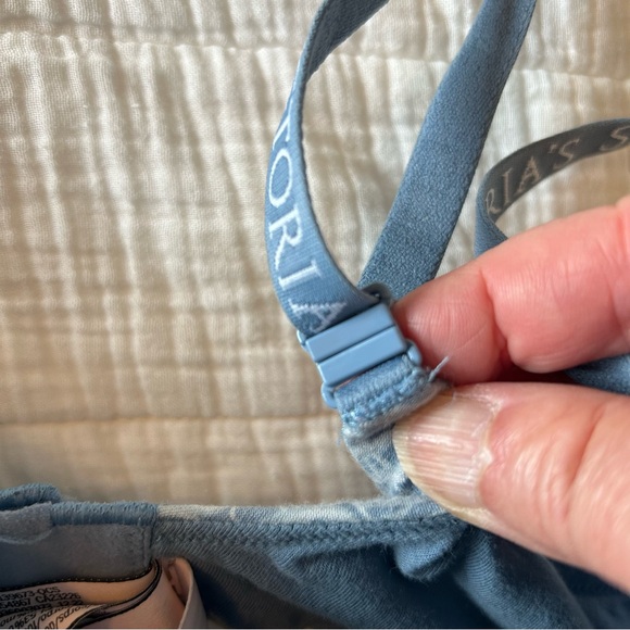 Victoria’s Secret T-Shirt Push-up Full Coverage Convertible Bra. Size 36D. - Picture 6 of 11